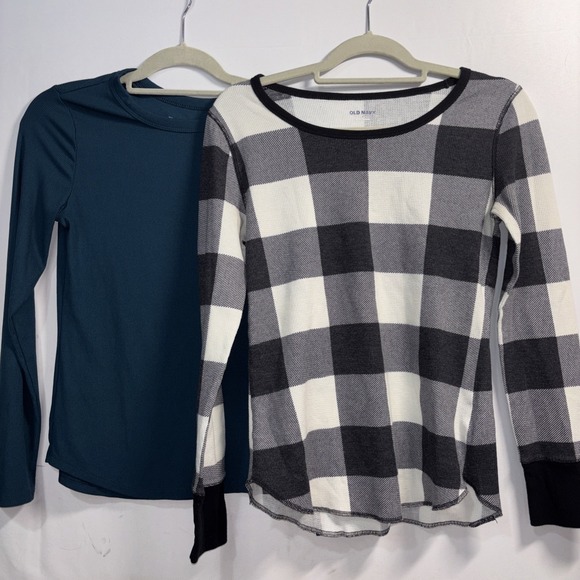 Old Navy Tops - Lot Of 2 Women's M Waffle Knit Long Sleeve Tops Old Navy No Boundaries